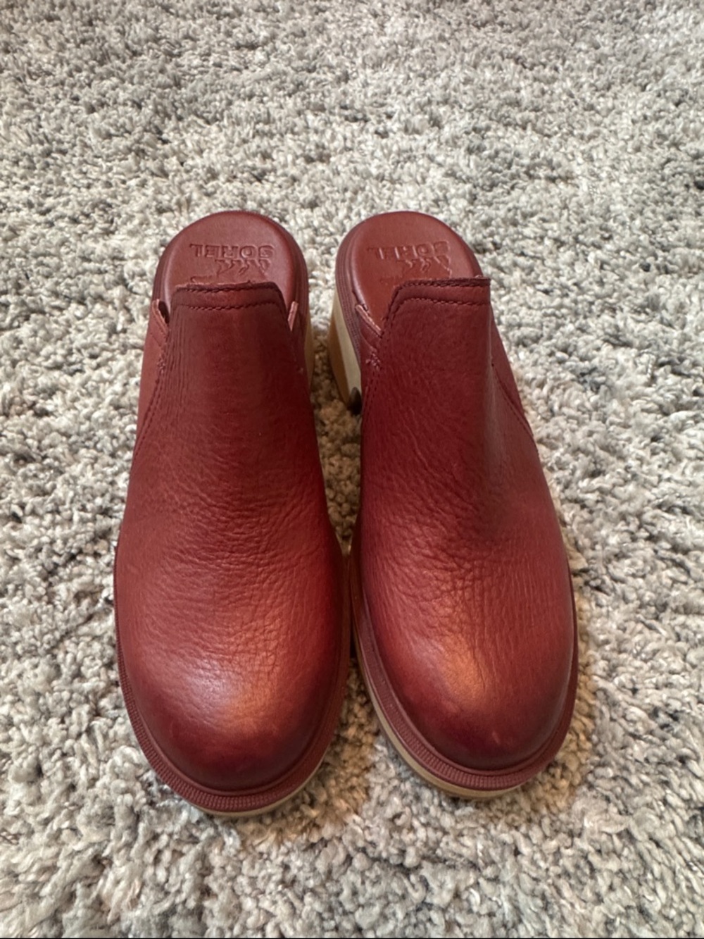 Sorel Women's Brick Red Leather Slip-On Clog Mule - Picture 3 of 5